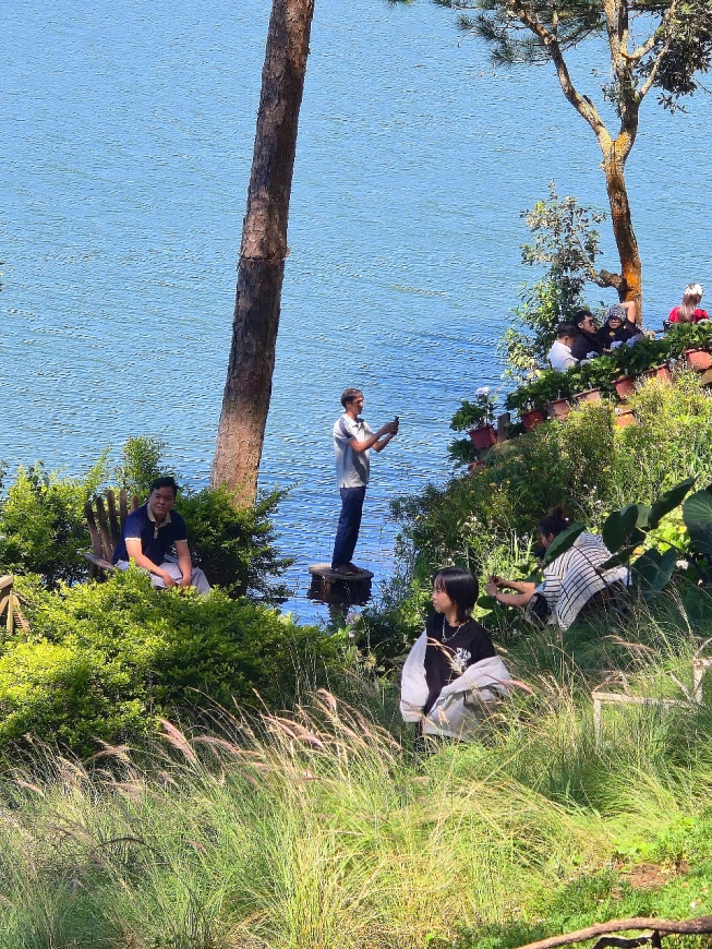 Vi phạm tại cơ sở kinh doanh Happy Hill: Ban quản lý khẳng định “đóng”, cơ sở vẫn ngang nhiên mở cửa?