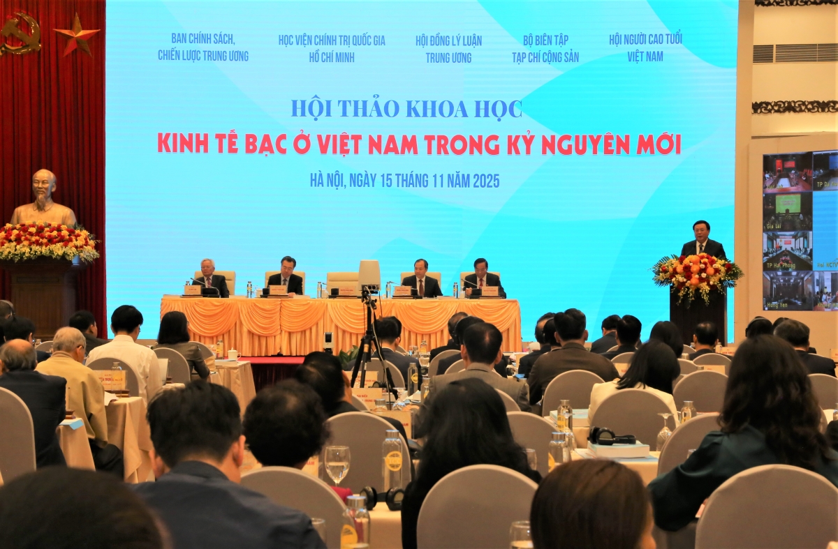 Tăng trưởng kinh tế sẽ mang ý nghĩa toàn diện nếu người cao tuổi được hưởng thành quả xứng đáng (*)