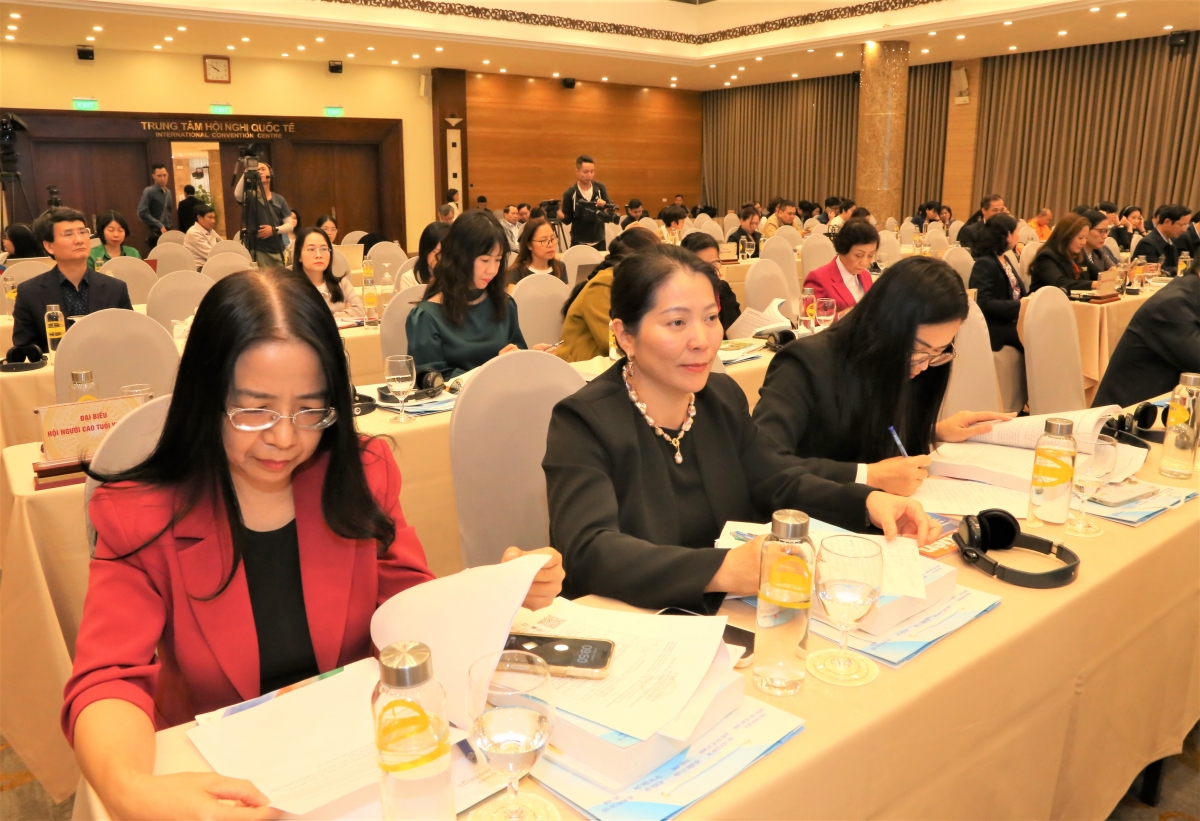 Đại biểu tham dự Hội thảo 