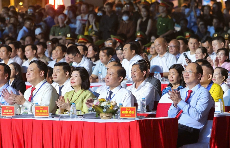 Các Đại biểu tham dự Ngày hội cua Cà Mau lần 2 năm 2025