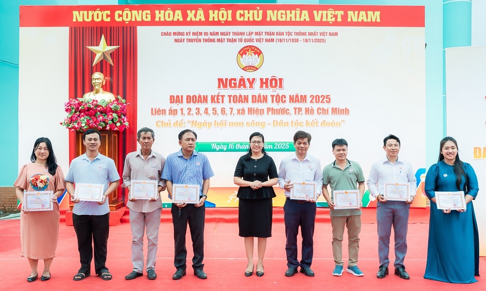 Đại đoàn kết là động lực xây dựng cộng đồng văn minh, nghĩa tình