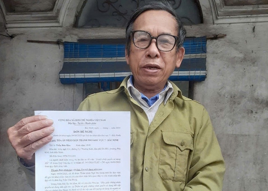 Người cao tuổi khởi kiện ra toà án yêu cầu hưởng thừa kế theo quy định