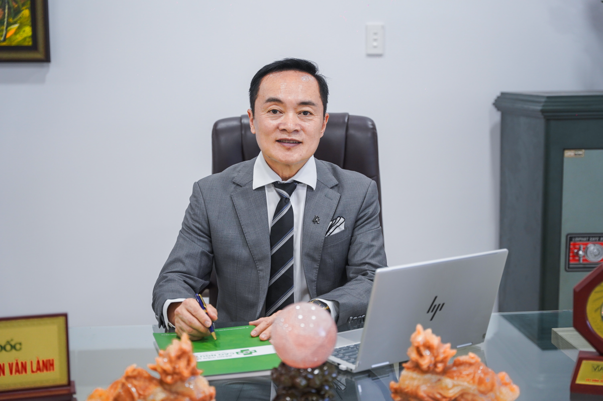 TS. BS CKII Nguyễn Văn Lành