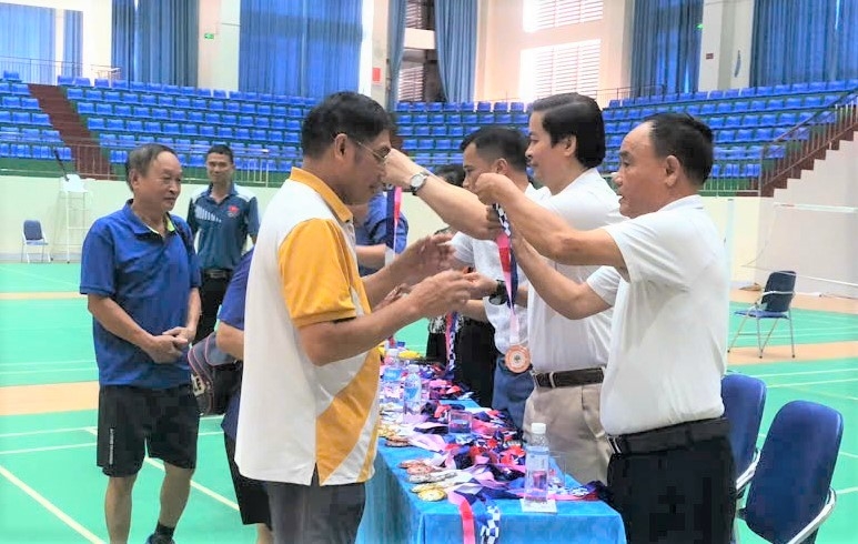 Nỗ lực vượt khó nâng cao chất lượng chăm sóc, phát huy vai trò NCT