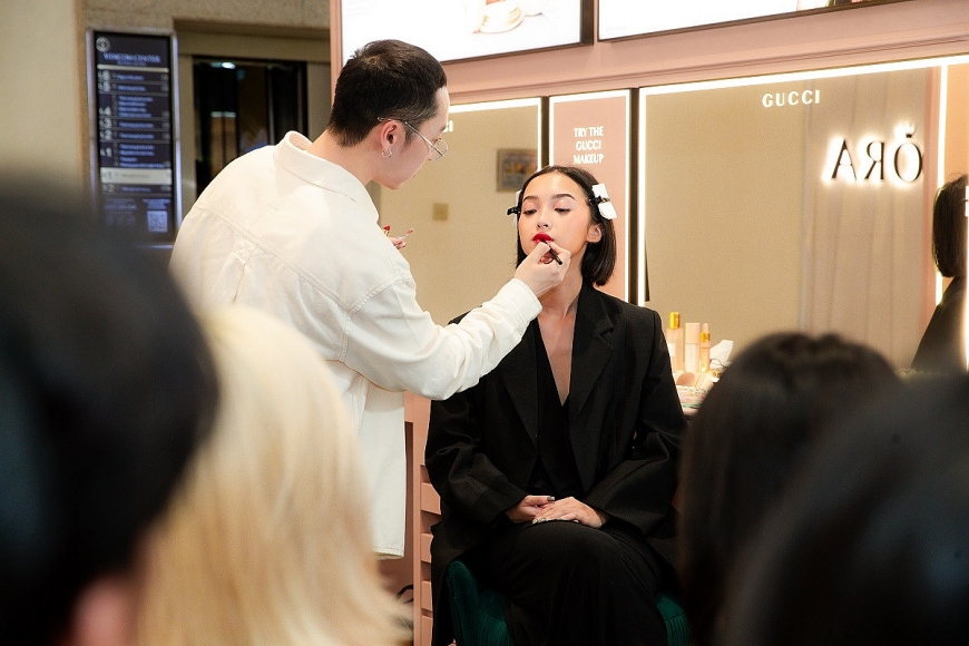 Đặc quyền Flash Makeover miễn phí trị giá 2.5 triệu dành cho khách mua sắm tại  Vincom Center Bà Triệu