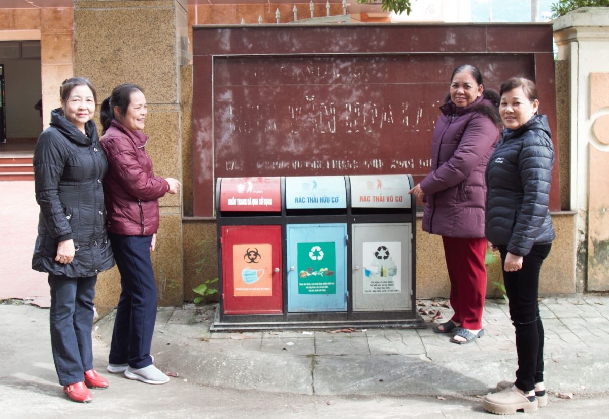 Người cao tuổi phường Minh Xuân giữ vai trò nòng cốt trong bảo vệ môi trường