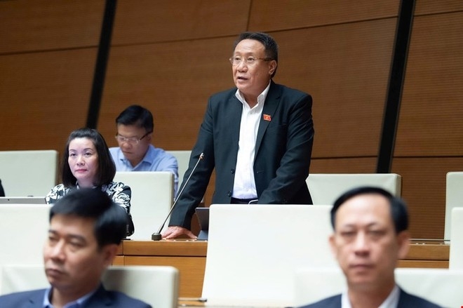 Đại biểu Hà Sỹ Đồng phát biểu tham gia vào dự thảo Luật Báo chí (sửa đổi) ngày 24/11.