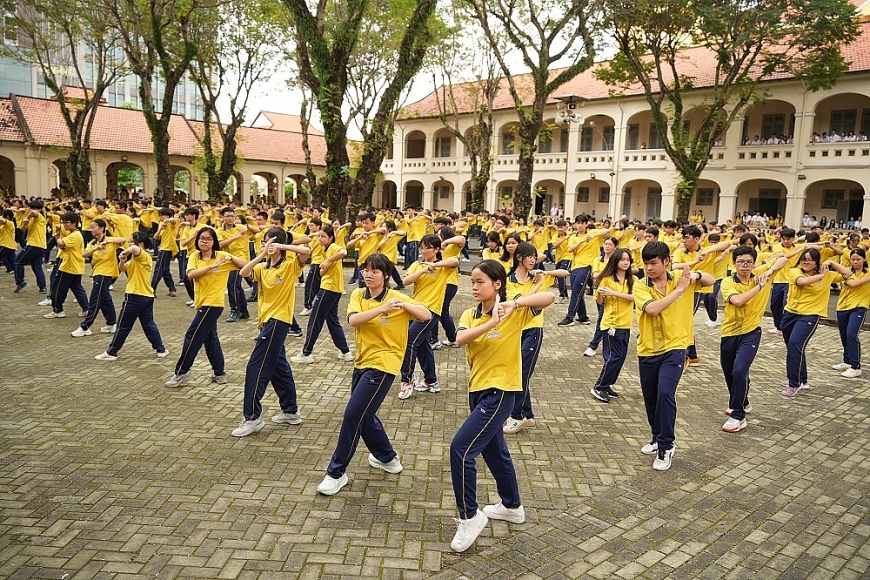 Toàn cảnh các buổi tập luyện đồng diễn võ nhạc Vovinam của học sinh Thành phố