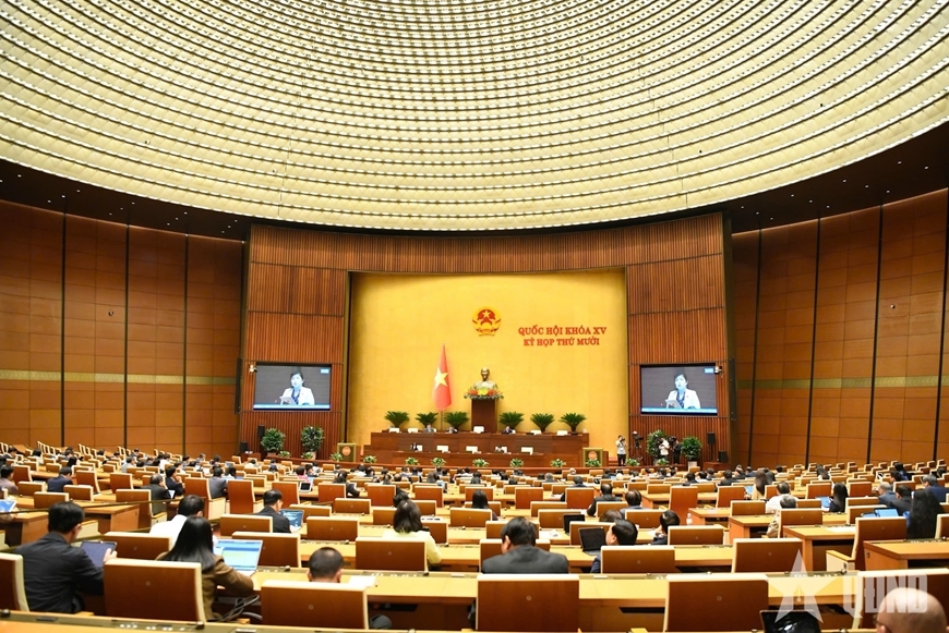 Sáng ngày 28/11, Quốc hội thảo luận về dự án Luật Quy hoạch (sửa đổi).