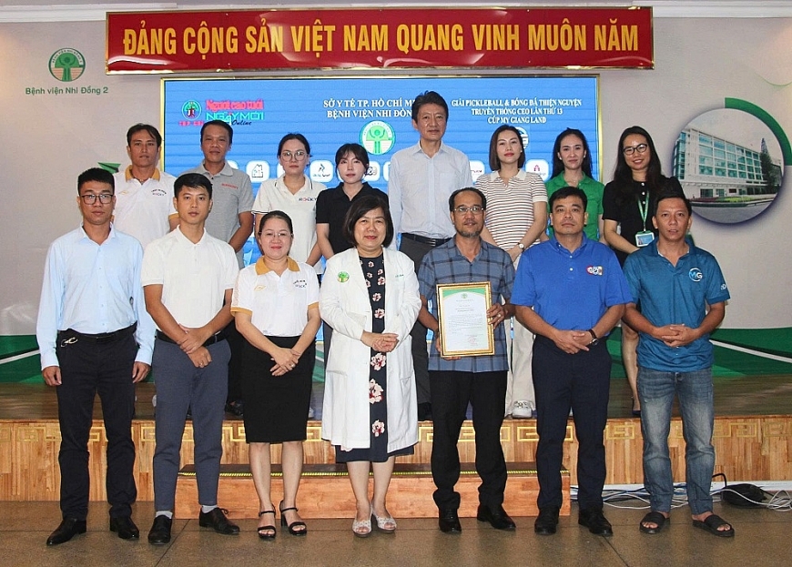 Giải bóng đá thiện nguyện truyền thống CEO FC nhiều năm qua đã trở thành cầu nối đưa tình yêu thương đến những hoàn cảnh đặc biệt khó khăn
