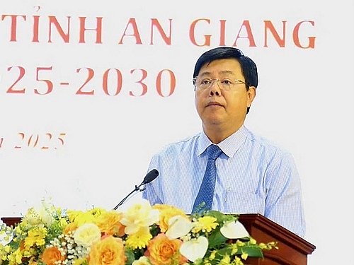 Ông Nguyễn Tiến Hải, Ủy viên Trung ương Đảng, Bí thư Tỉnh ủy An Giang phát biểu chỉ đạo đại hội