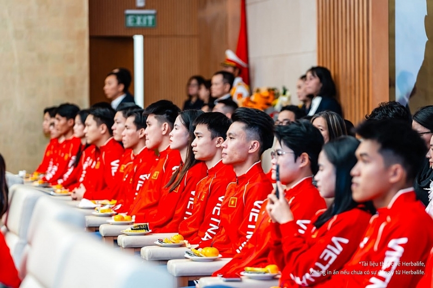 Lễ xuất quân Sea Game 33 lưu lại khoảnh khắc cùng nhau thể hiện sự quyết tâm chiến thắng của các VĐV