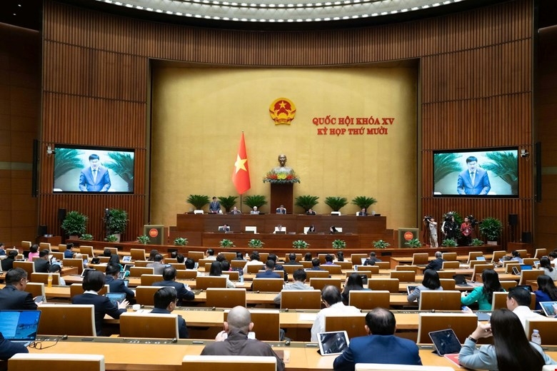 Quốc hội họp phiên toàn thể tại hội trường sáng ngày 2/12.