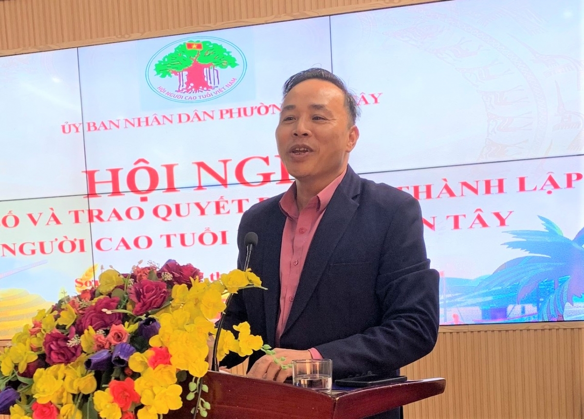 Ông Hứa Đức Tuấn phát biểu tại Hội nghị