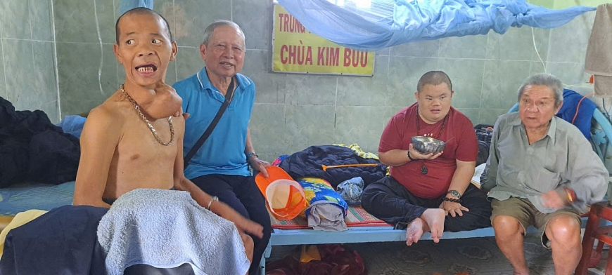 Chùa Kim Bửu, tỉnh Đồng Tháp nơi cưu mang NCT cô đơn, trẻ em mồ côi