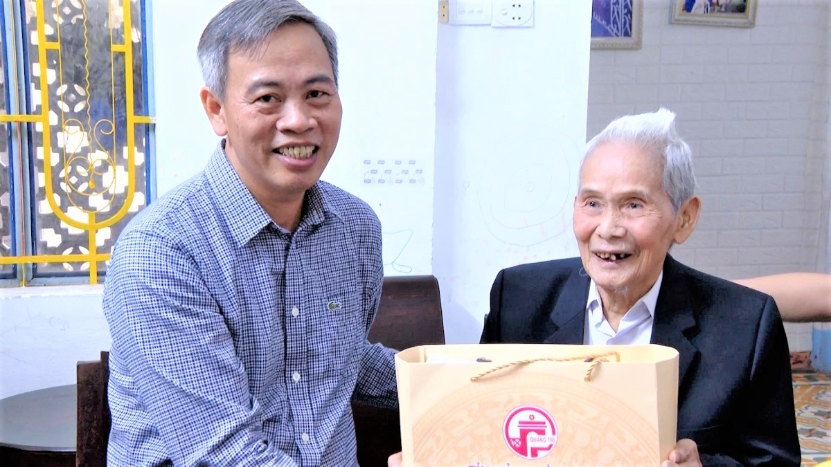 Tỉnh Quảng Trị kiện toàn tổ chức Hội NCT cơ sở theo đơn vị hành chính mới