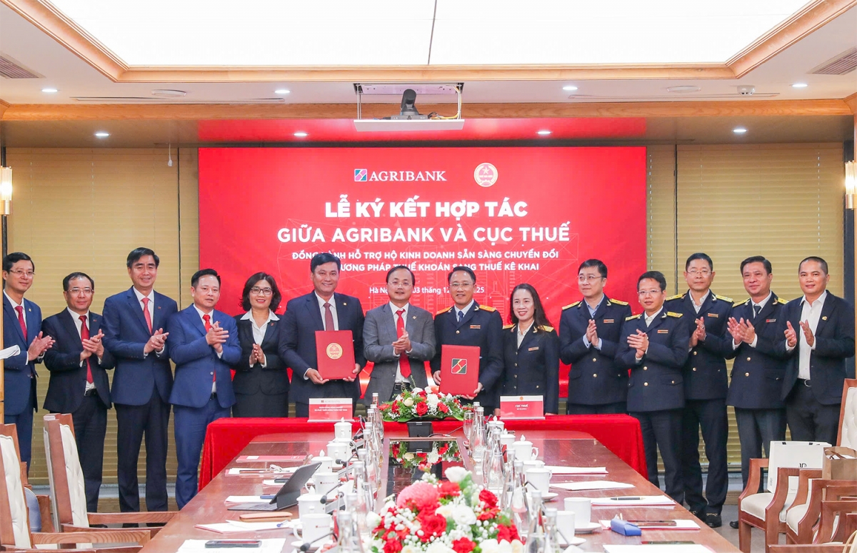 Agribank và Cục Thuế ký hợp tác đồng hành hỗ trợ hộ kinh doanh