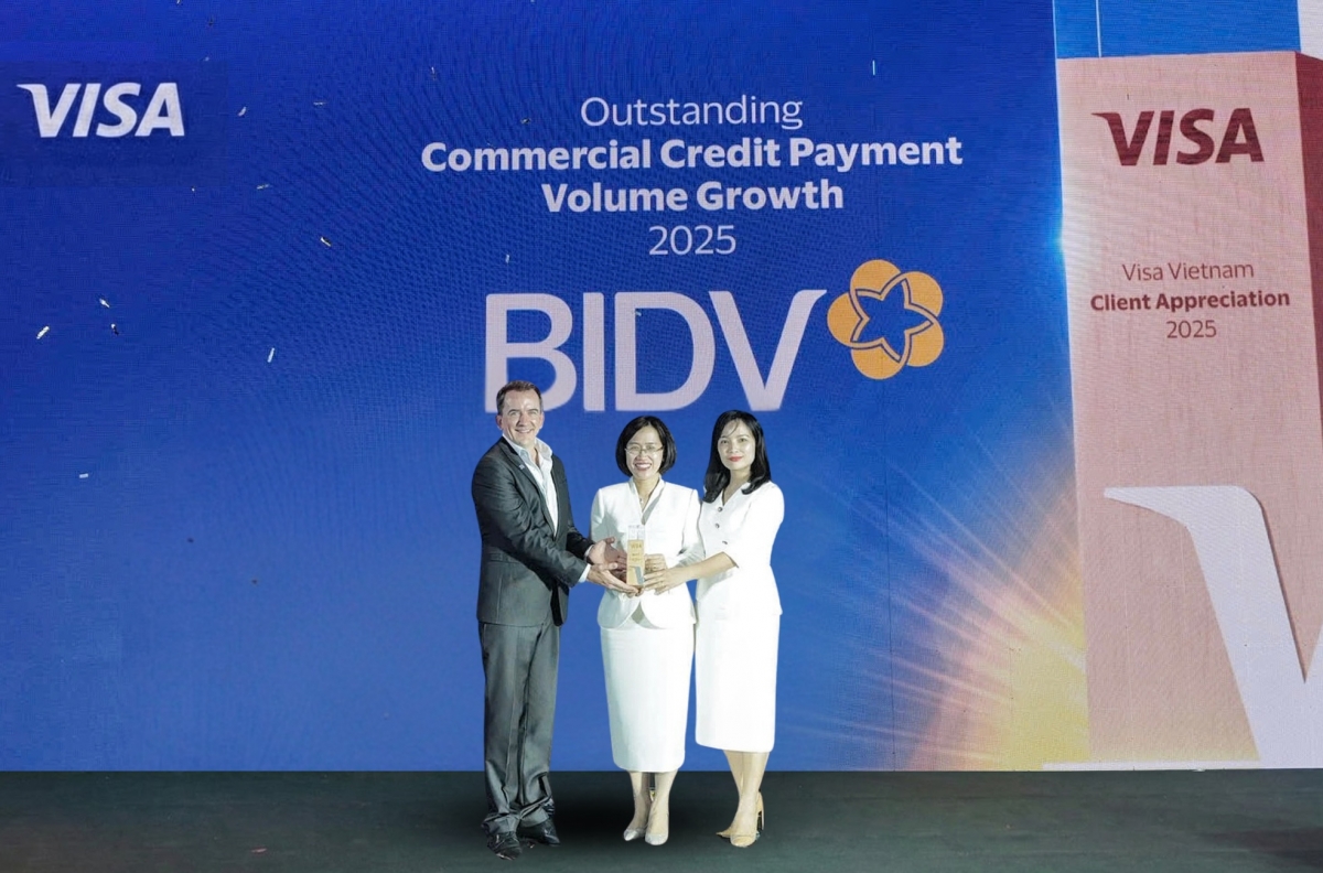 Ngân hàng BIDV liên tiếp nhận giải thưởng Quốc tế về thẻ doanh nghiệp