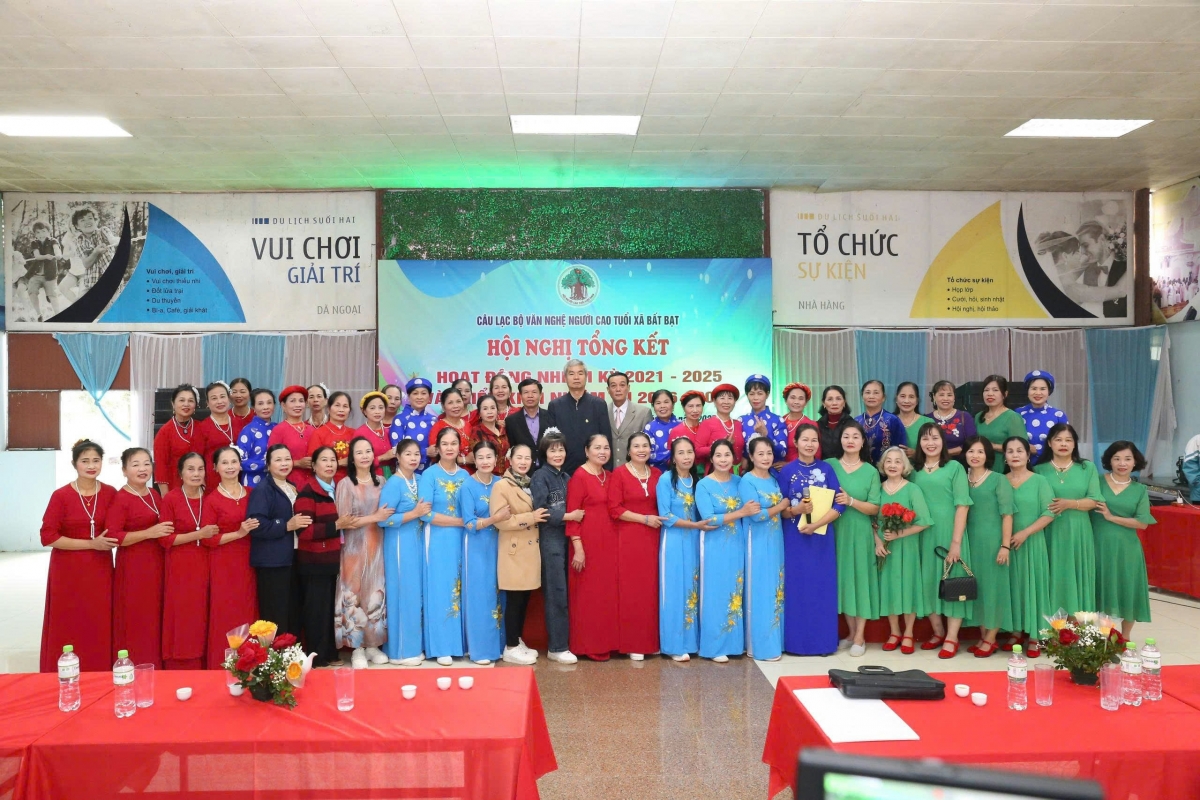 CLB Văn nghệ xã Bất Bạt tổng kết năm 2025