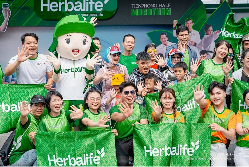 Các VĐV đến từ Herbalife tại Tiền Phong Half Marathon 2025