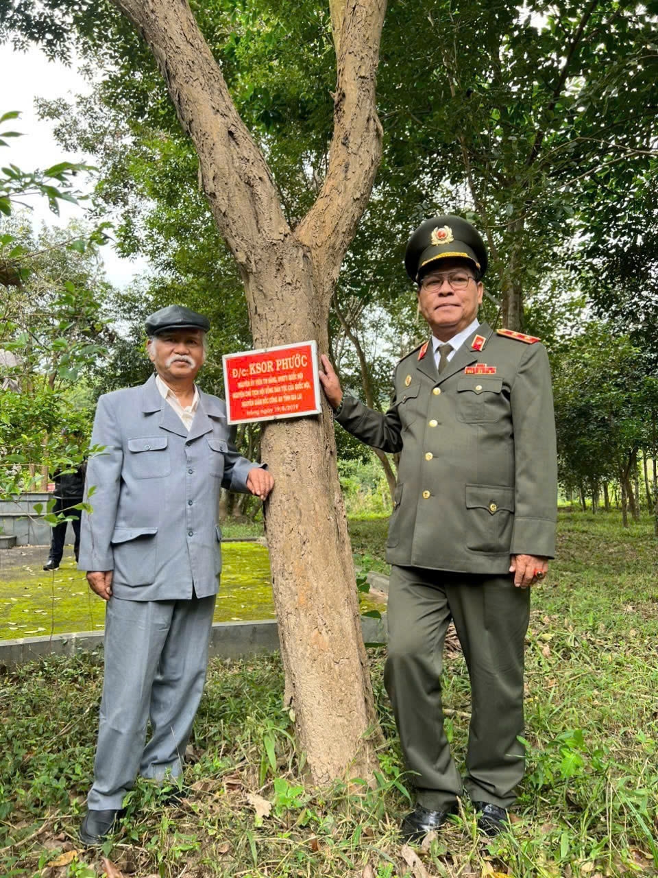 Ký sự về nguồn ở Kroong – giữa đại ngàn, lịch sử thấm vào trách nhiệm