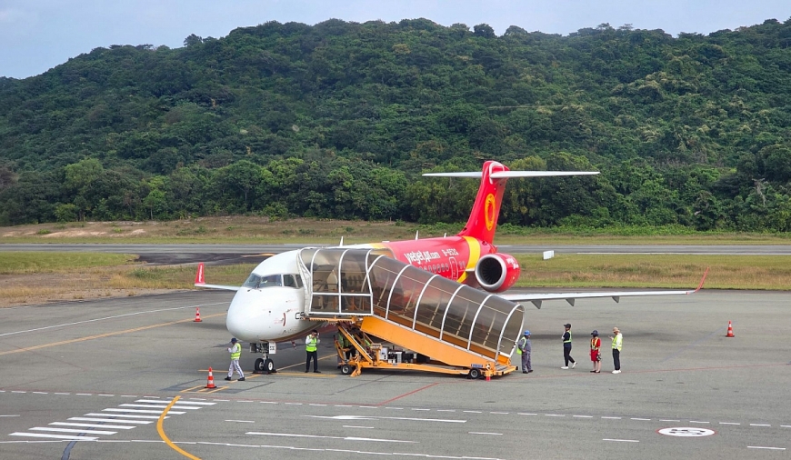 Vietjet tăng gấp đôi chuyến bay đến Côn Đảo 