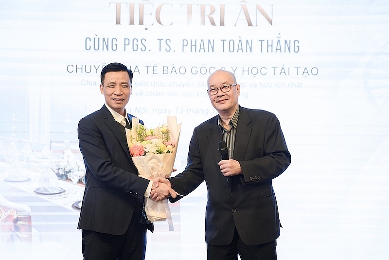 “Gặp gỡ PGS.TS.BS Phan Toàn Thắng” do Longevity Medical tổ chức là dịp kết nối tri thức y học tái tạo với cộng đồng khách hàng