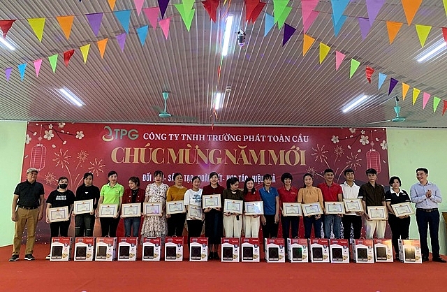 Không ngừng cải tiến nâng cao chất lượng để giữ vững uy tín với đối tác trong và ngoài nước