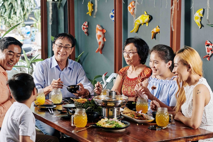 Yêu bản thân là nền tảng để yêu thương người khác một cách bền vững hơn