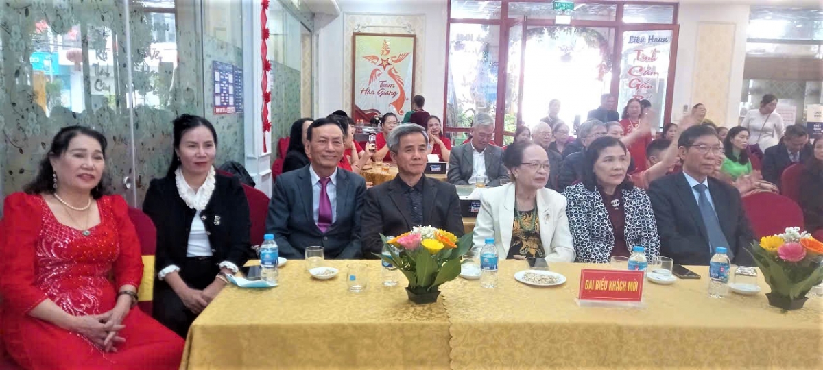 Các đại biểu tham dự Hội nghị tổng kết hoạt động năm 2025 của CLB LTHTGN phường Hải An