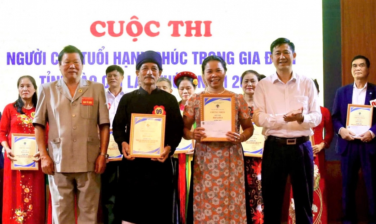 Tỉnh Lào Cai: Phát huy vai trò NCT trong giai đoạn mới