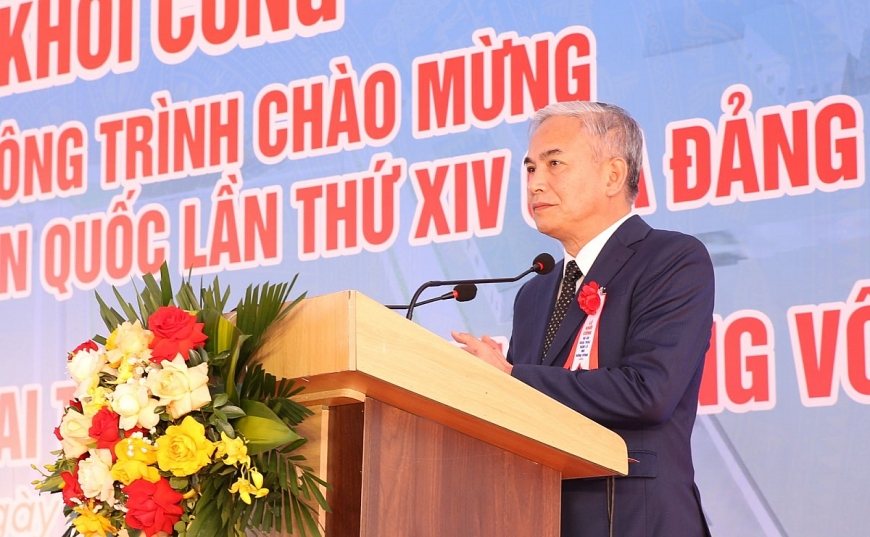 Tổng giám đốc Tập đoàn Vũ Anh Tuấn phát biểu chỉ đạo tại buổi lễ.