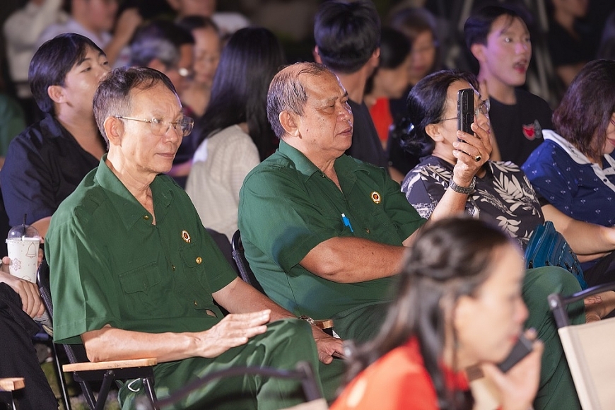 Âm nhạc cách mạng khơi dậy ký ức, hun đúc trách nhiệm thế hệ trẻ