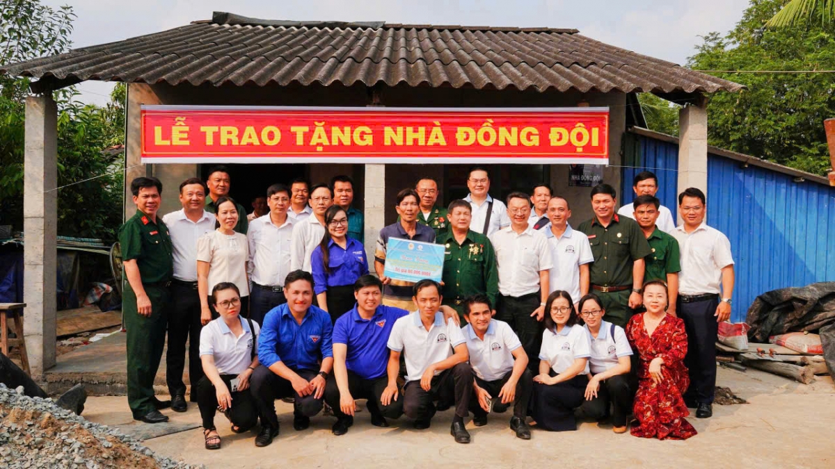 Đoàn công tác của Trung tâm TGPLNN số 1 -TP. Hồ Chí Minh