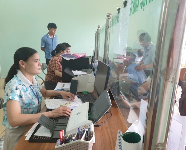 Hoạt đọng tạiTrung tâm hành chính công xã Tượng Lĩnh 