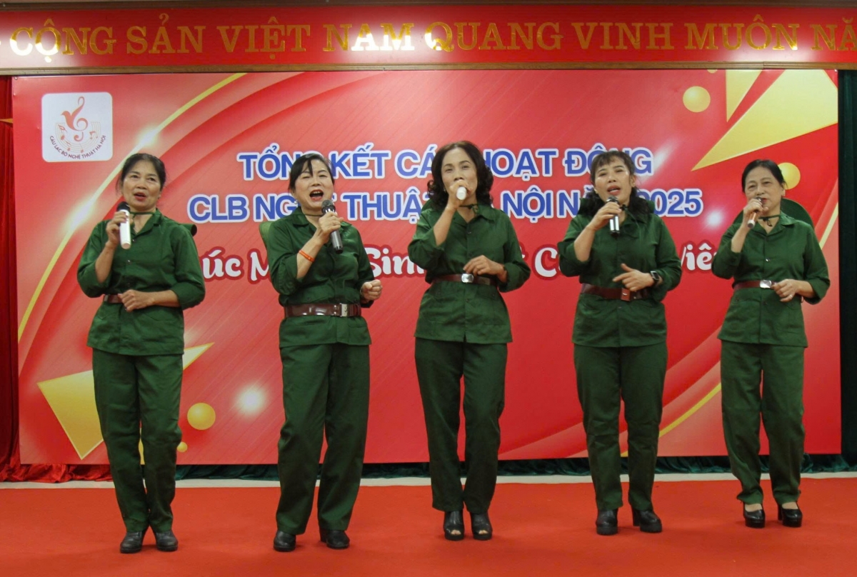 CLB Nghệ thuật Hà Nội: Nơi giữ lửa đam mê, niềm vui sống của người cao tuổi