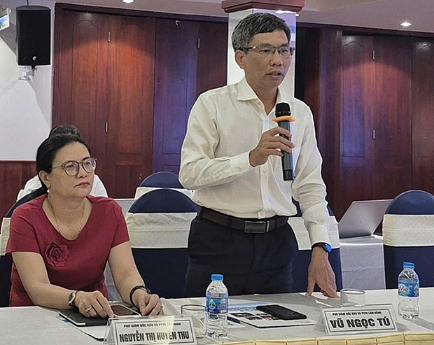 Ông Vũ Ngọc Tú, Phó Giám đốc Báo và Đài Phát thanh – Truyền hình tỉnh Lâm Đồng phát biểu tại tọa đàm.