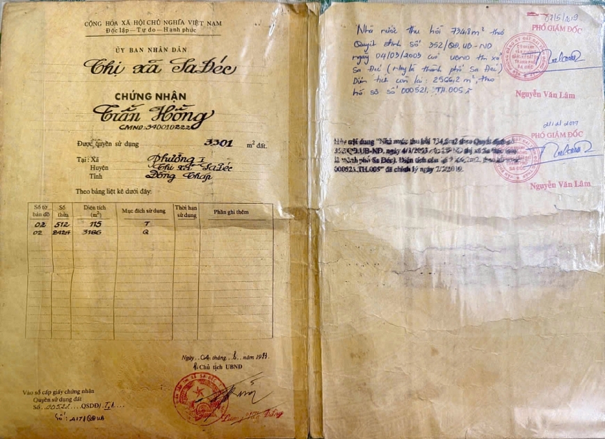 Giấy chứng nhận QSDĐ của cụ Trần Hồng, nay vẫn chưa được làm thủ tục về thừa kế, do giảm diện tích trong giấy mà không có quyết định thu hồi đất.