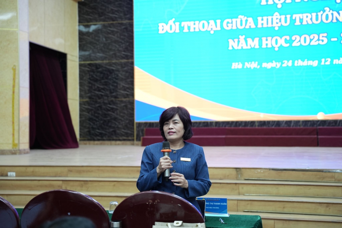 Tổ chức Hội nghị đối thoại giữa Hiệu trưởng với sinh viên năm học 2025-2026
