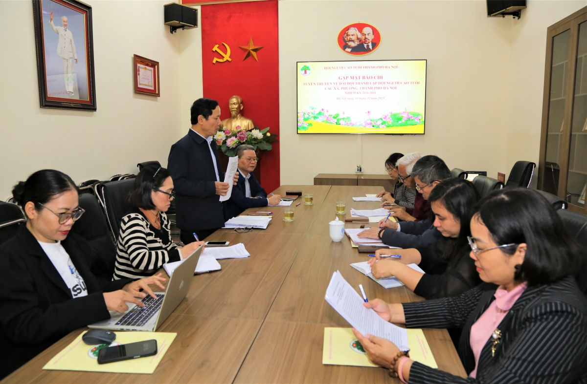 Quang cảnh buổi gặp mặt