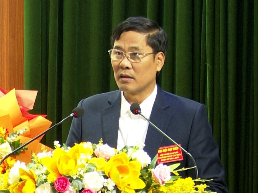 Ông Hồ Ngọc Tuyên, Phó Chủ tịch UBND phường Phủ Lý phát biểu