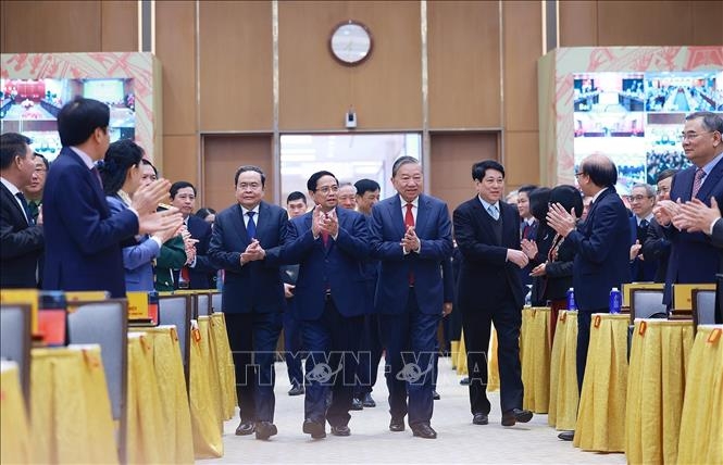 Thủ tướng Phạm Minh Chính đón Tổng Bí thư Tô Lâm; Chủ tịch nước Lương Cường; Chủ tịch Quốc hội Trần Thanh Mẫn đến dự hội nghị