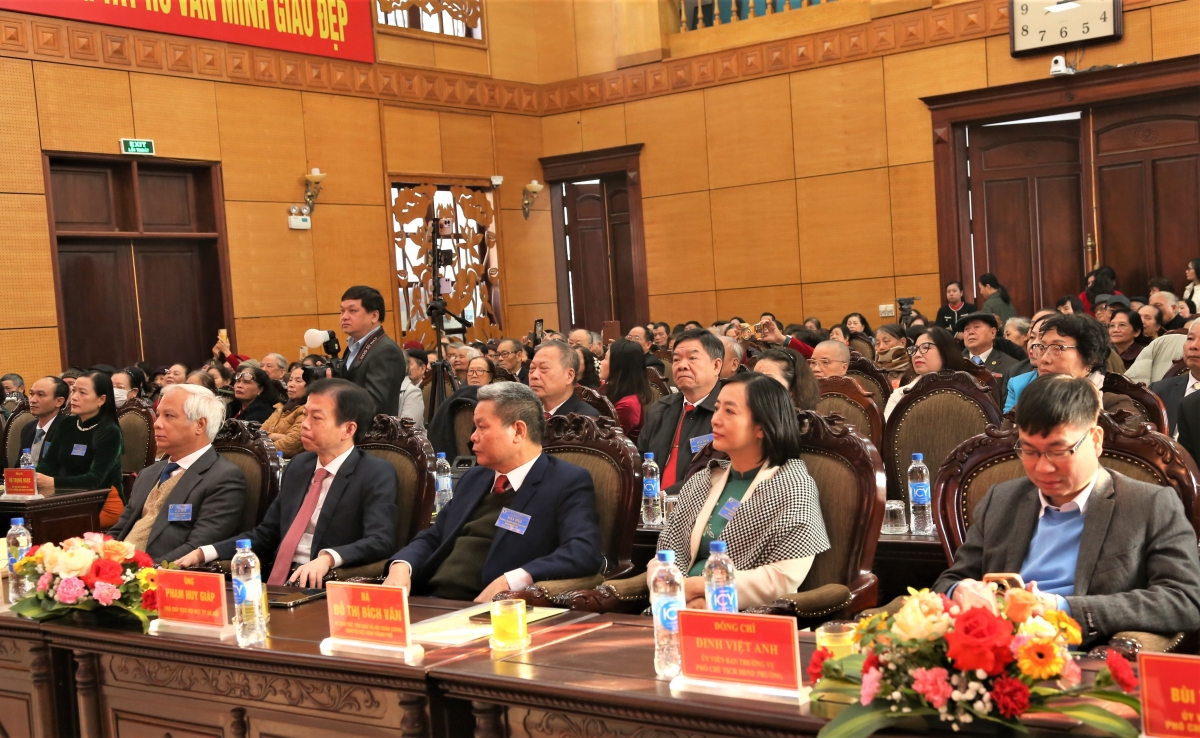 Hội NCT phường Tây Hồ ra mắt trong dấu mốc chuyển mình của cơ sở