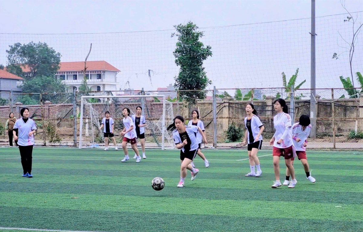 Hoạt động ngoại khóa, rèn luyện thể chất cho học sinh luôn được nhà trường quan tâm