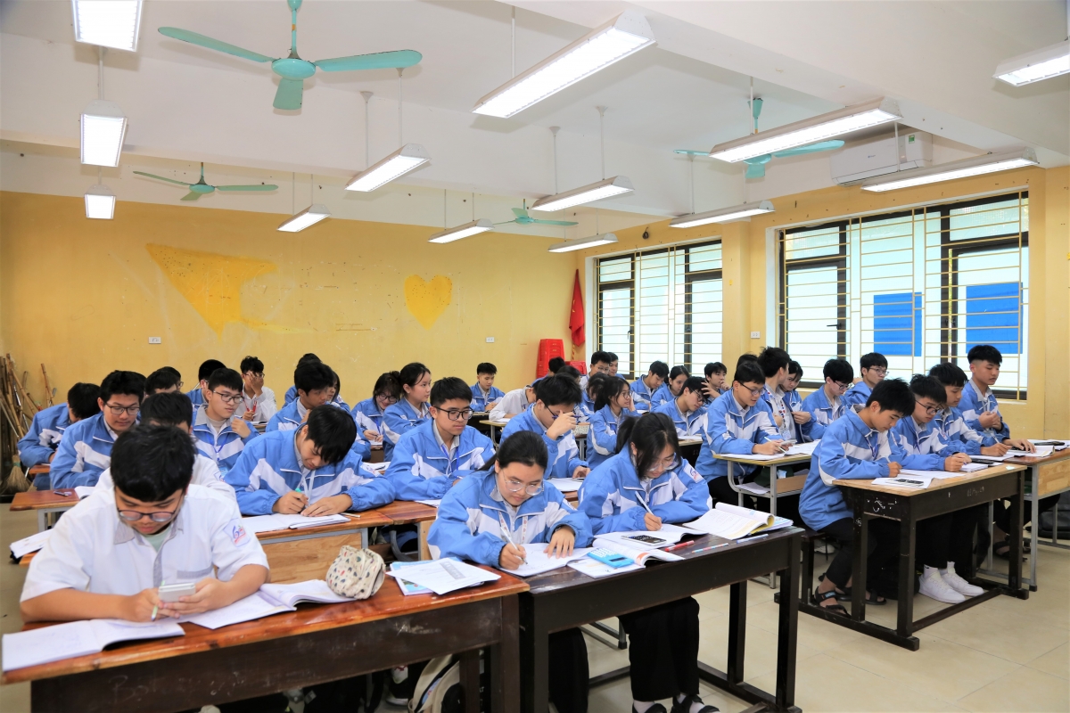 Nâng cao chất lượng giáo dục là quan tâm hàng đầu của Ban Giám hiệu, Hội đồng Trường THPT Quế Võ 1