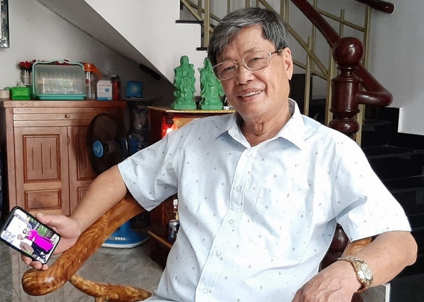 Ông Mai Văn Soạn khởi nghiệp khi về hưu và tích cực các hoạt động thiện nguyện.