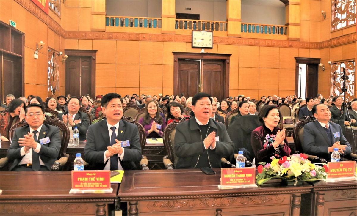 Đại hội Hội Người cao tuổi ở cơ sở: Ngày hội của người cao tuổi Thủ đô