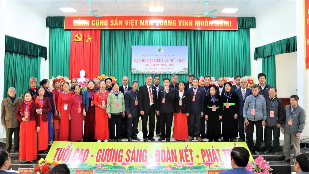 Ban Chấp hành Hội NCT xã ra mắt Đại hội