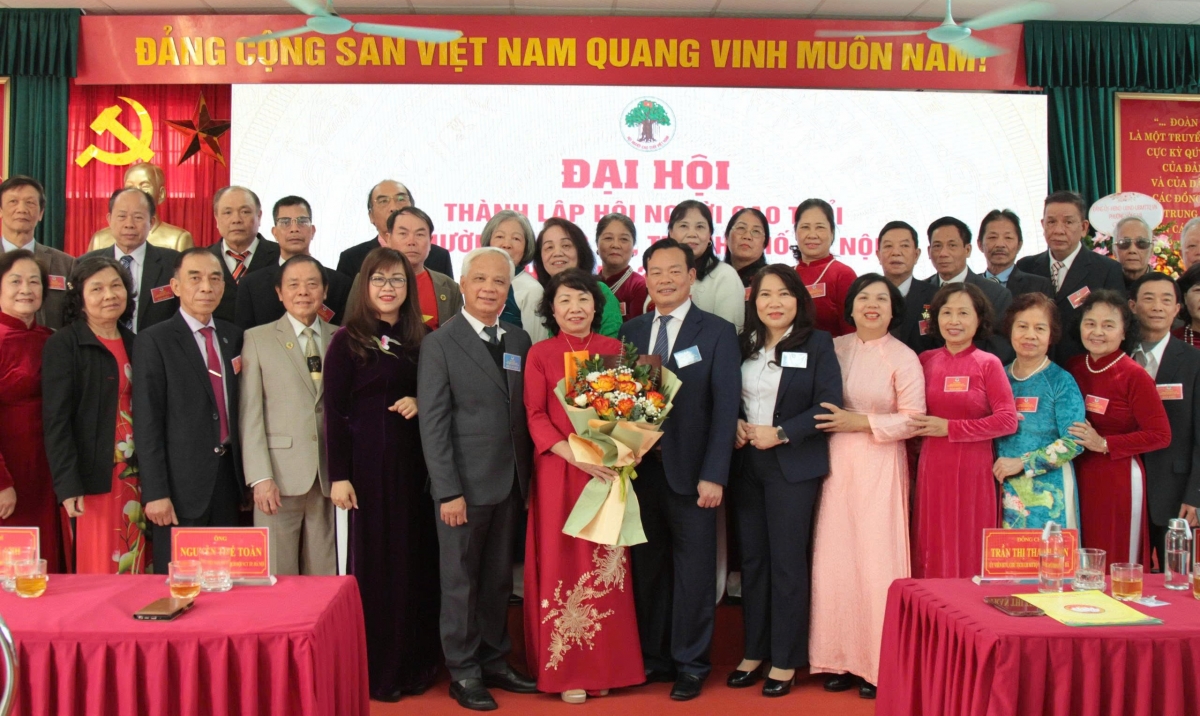 Ban Chấp hành Hội Người cao tuổi phường Hồng Hà, nhiệm kỳ 2026-2031 ra mắt.