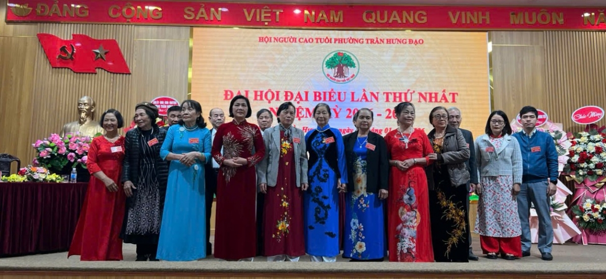 Ra mắt Ban Chấp hành Hội NCT phường Trần Hưng Đạo